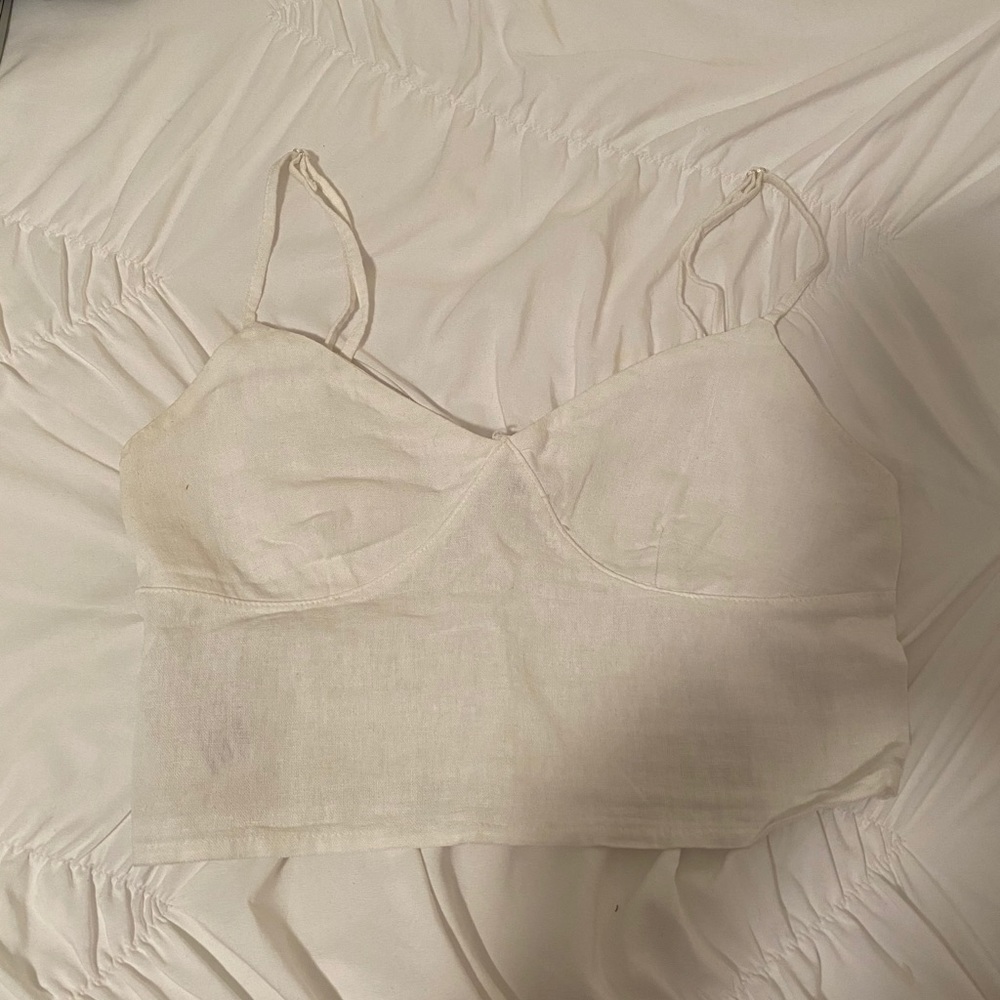 White Subdued Crop Top
